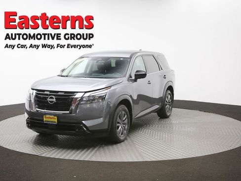 Used 2023 Nissan Pathfinder S AWD/4WD image 75