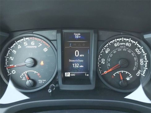 Used 2019 Toyota Tacoma SR image 24