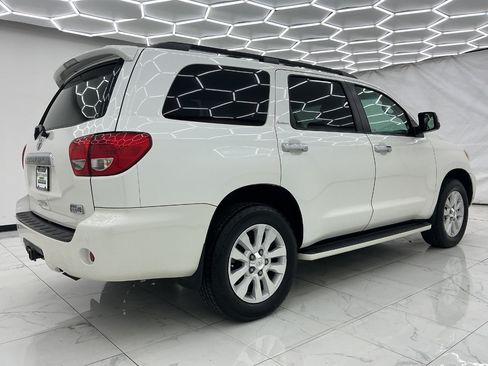 Used 2016 Toyota Sequoia Platinum AWD/4WD image 11