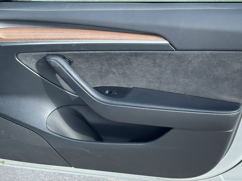 Used 2023 Tesla Model 3 Long Range image 25