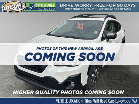 Used 2022 Subaru Crosstrek 2.5i Sport w/ Moonroof Package image 2