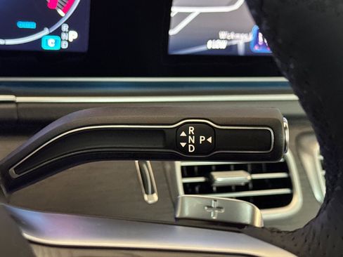 New 2025 Mercedes-Benz GLS 580 4MATIC image 26