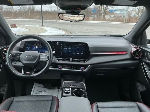 Used 2025 Chevrolet Equinox RS w/ Safety and Technology Package image 23