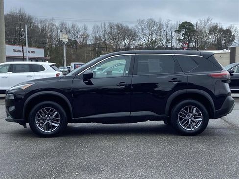 Used 2023 Nissan Rogue S image 6