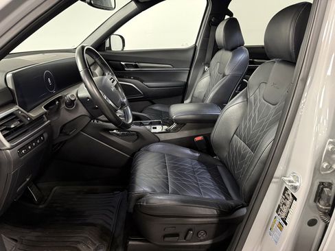 Used 2023 Kia Telluride SX X-Line image 9