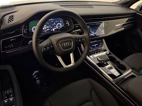 Used 2026 Audi Q7 3.0T Premium Plus w/ Premium Plus Package AWD/4WD image 4