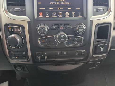 Used 2017 RAM 1500 Big Horn AWD/4WD image 18