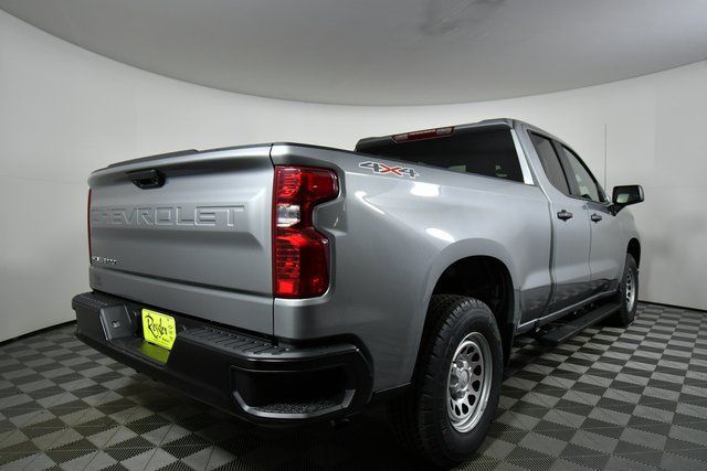 New 2026 Chevrolet Silverado 1500 W/T w/ WT Convenience Package AWD/4WD image 11