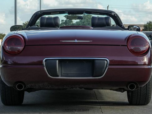 Used 2004 Ford Thunderbird RWD image 5