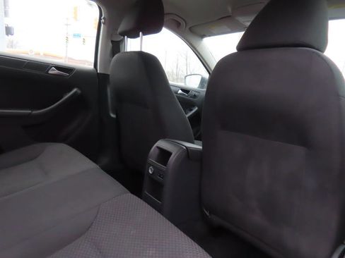 Used 2014 Volkswagen Jetta Sedan image 34