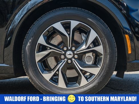 Certified 2021 Ford Mustang Mach-E Premium image 19