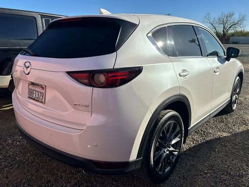 Used 2020 MAZDA CX-5 Signature image 3