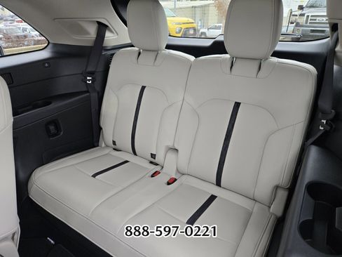 Certified 2025 MAZDA CX-90 3.3 Turbo S w/ Premium Plus image 15