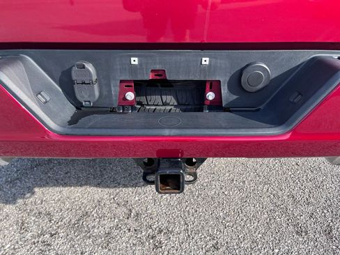 Used 2019 Chevrolet Silverado 1500 Custom w/ Custom Value Package AWD/4WD image 12
