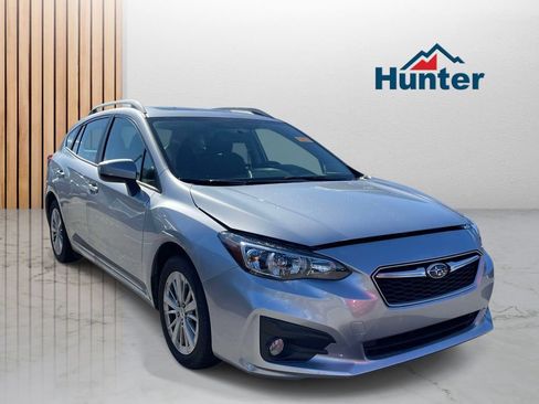 Used 2018 Subaru Impreza 2.0i Premium w/ Popular Package #2 AWD/4WD image 1