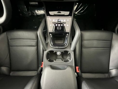 Used 2024 Porsche Cayenne Coupe image 14