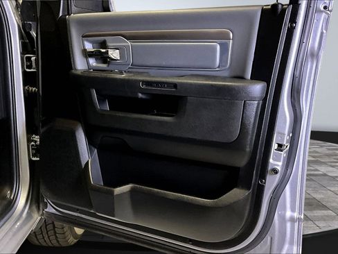 Used 2023 RAM 1500 Classic SLT w/ Trailer & Traction Group image 29