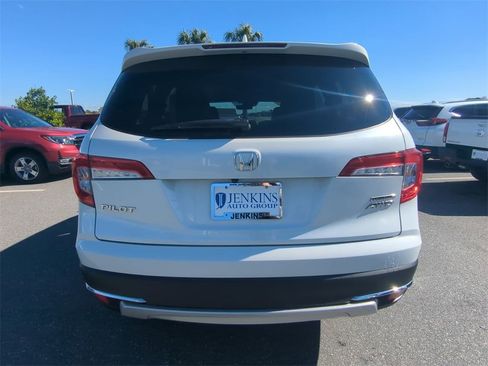 Used 2020 Honda Pilot Touring image 5