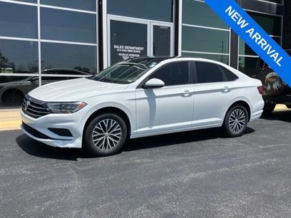 Used 2020 Volkswagen Jetta SE w/ SE Cold Weather Package