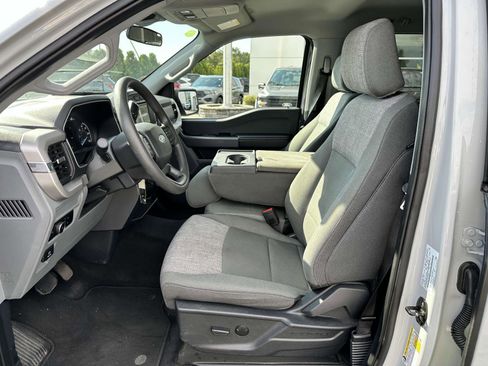 Used 2023 Ford F150 XLT image 12