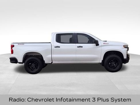 Used 2020 Chevrolet Silverado 1500 LT Trail Boss image 11