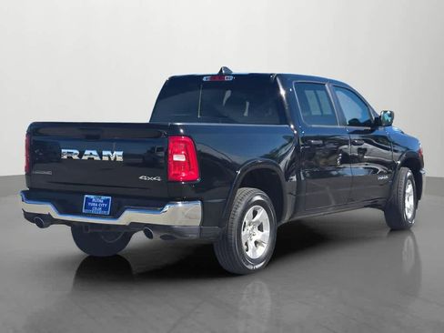 Used 2025 RAM 1500 Big Horn image 5