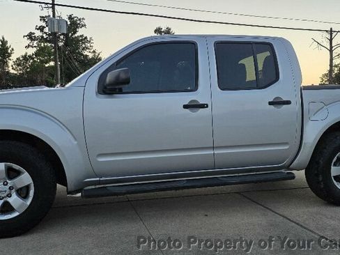 Used 2012 Nissan Frontier SV RWD image 21