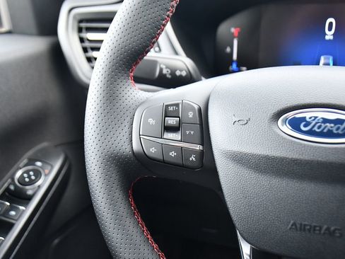 New 2026 Ford Escape ST-Line w/ Tech Pack #1 image 33