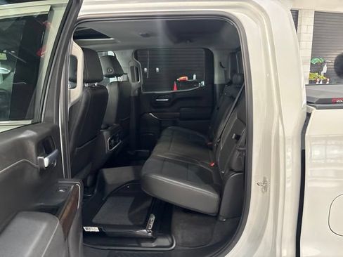 Used 2021 GMC Sierra 1500 SLT w/ SLT Premium Package AWD/4WD image 35
