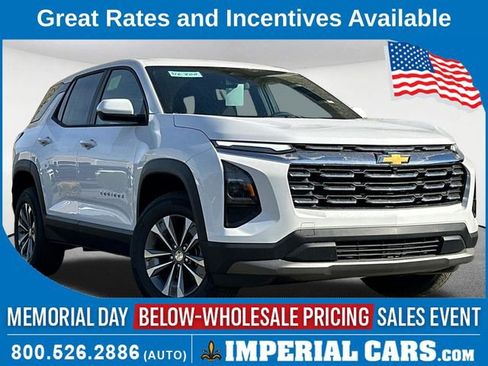 New 2026 Chevrolet Equinox LT w/ LPO, Floor Liner Package AWD/4WD image 1