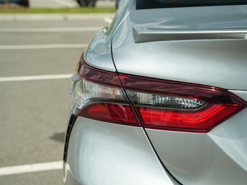 Used 2023 Toyota Camry SE FWD image 42