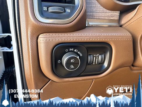 Used 2024 RAM 2500 Limited image 29