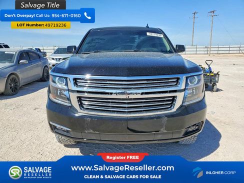 Used 2018 Chevrolet Suburban LT image 7