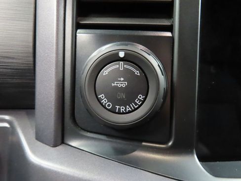 Used 2025 Ford F150 XLT w/ Equipment Group 302A MID image 53