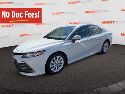 Used 2022 Toyota Camry LE w/ Carpet Mat Package (TMS)