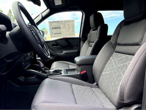 New 2026 Nissan Frontier SV w/ Tow Package image 13