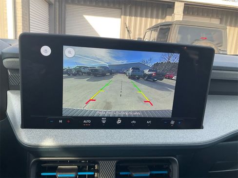 Used 2025 Ford Maverick XLT w/ Equipment Group 302A image 24