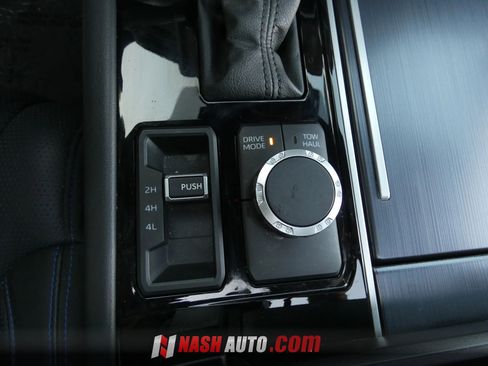 Used 2024 Toyota Tundra Platinum AWD/4WD image 64