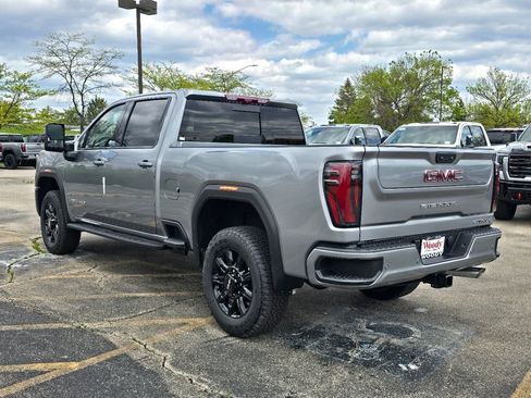 New 2026 GMC Sierra 2500 AT4 w/ AT4 Premium Plus Package AWD/4WD image 8