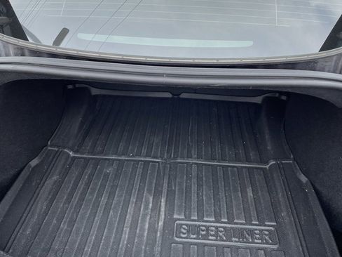 Used 2025 Tesla Model 3 Long Range image 18