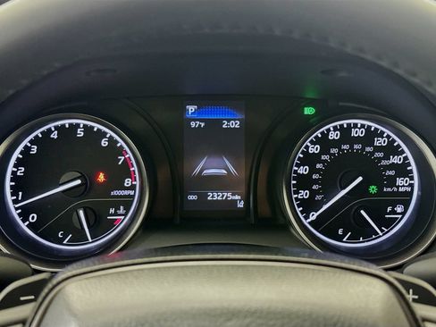 Used 2023 Toyota Camry SE FWD image 14