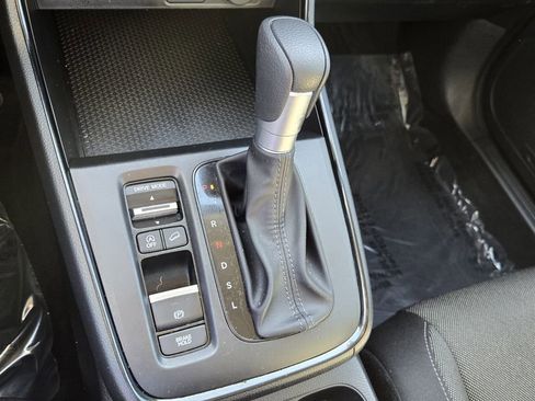 Used 2024 Honda CR-V LX image 19