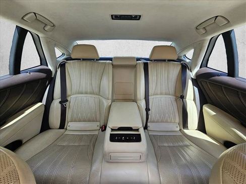 Used 2019 Lexus LS 500 w/ Interior Upgrade Package RWD image 14