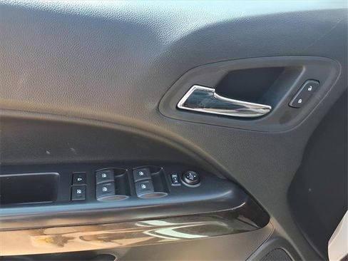 Used 2022 GMC Canyon Elevation w/ Elevation Premium Package image 15