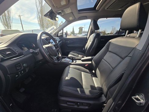 Used 2019 Honda Pilot Touring image 24