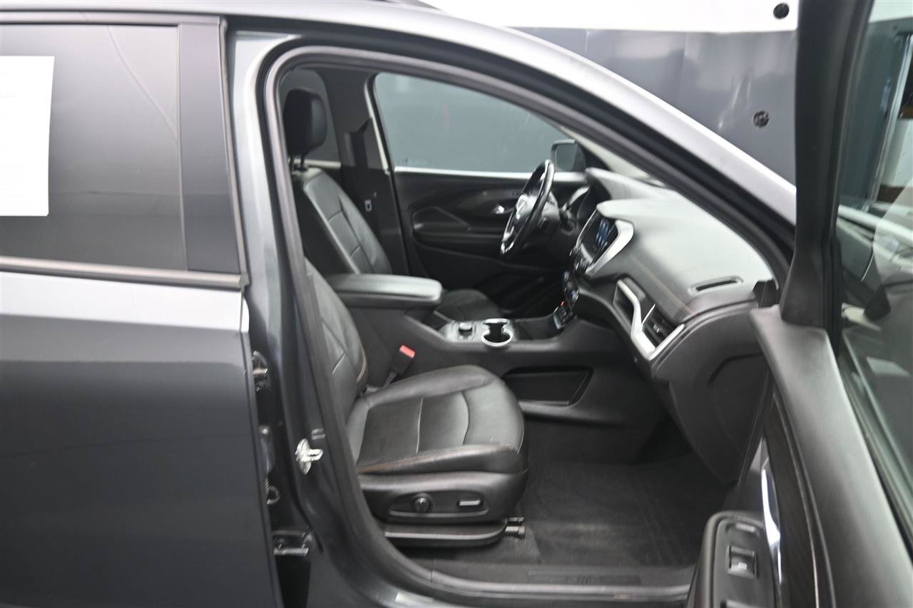 Used 2020 GMC Terrain SLT w/ Preferred Package FWD image 9