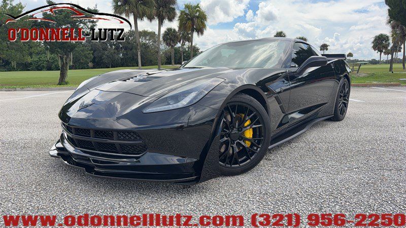 Used 2014 Chevrolet Corvette Stingray Coupe RWD image 1