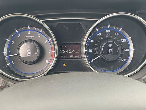 Used 2014 Hyundai Sonata GLS w/ Popular Equipment Group 2 FWD image 8