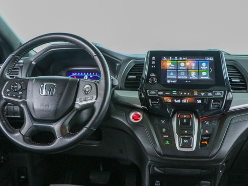 Used 2023 Honda Odyssey Sport image 17