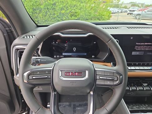 New 2026 GMC Canyon AT4 image 21